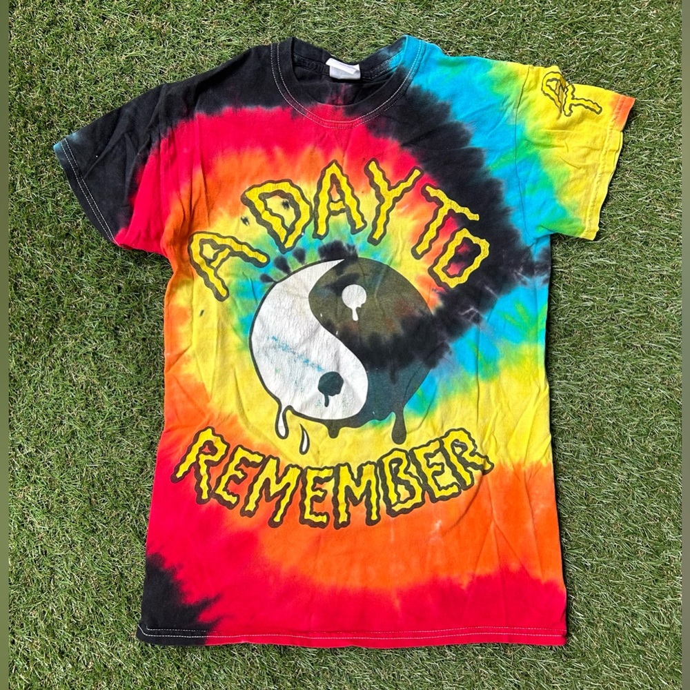 A Day To Remember Tie Dye Short Sleeve Tee Size Small